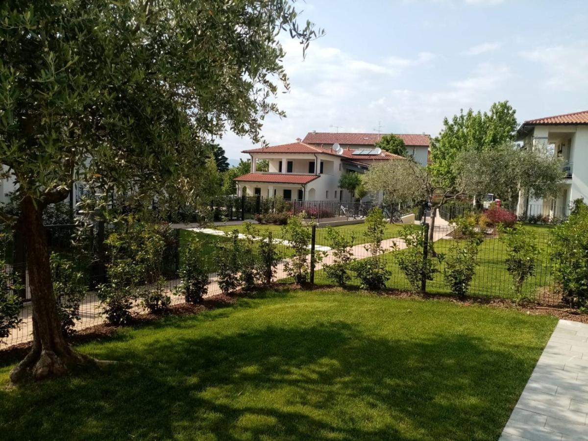 Residence Fiore Rosso Sirmione Exteriér fotografie