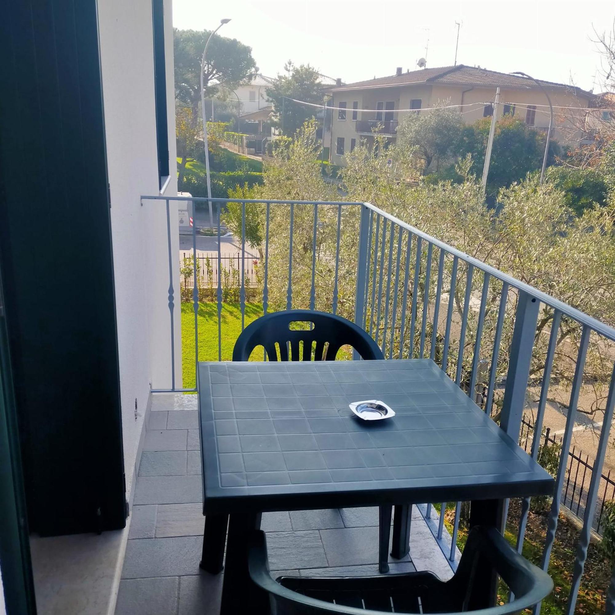 Residence Fiore Rosso Sirmione Pokoj fotografie
